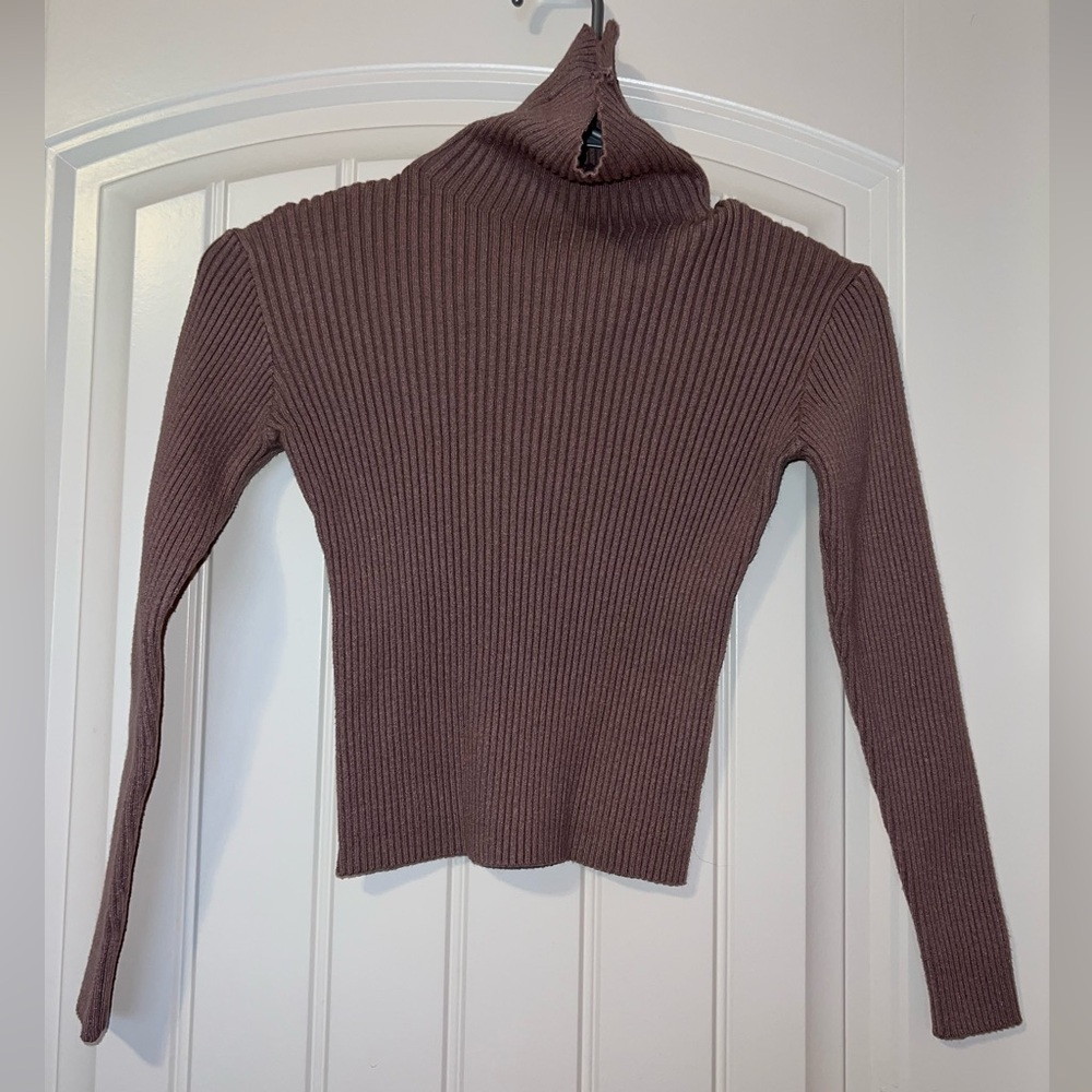 Women's Ribbed Turtleneck Sweater